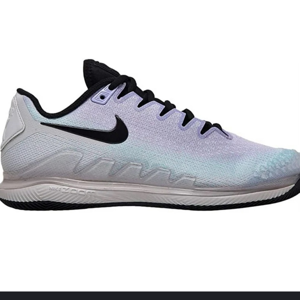 Women’s  Nike Air Zoom Vapor X Knit Tennis Shoes size 8